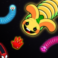 滑蛇蠕虫小游戏最新版